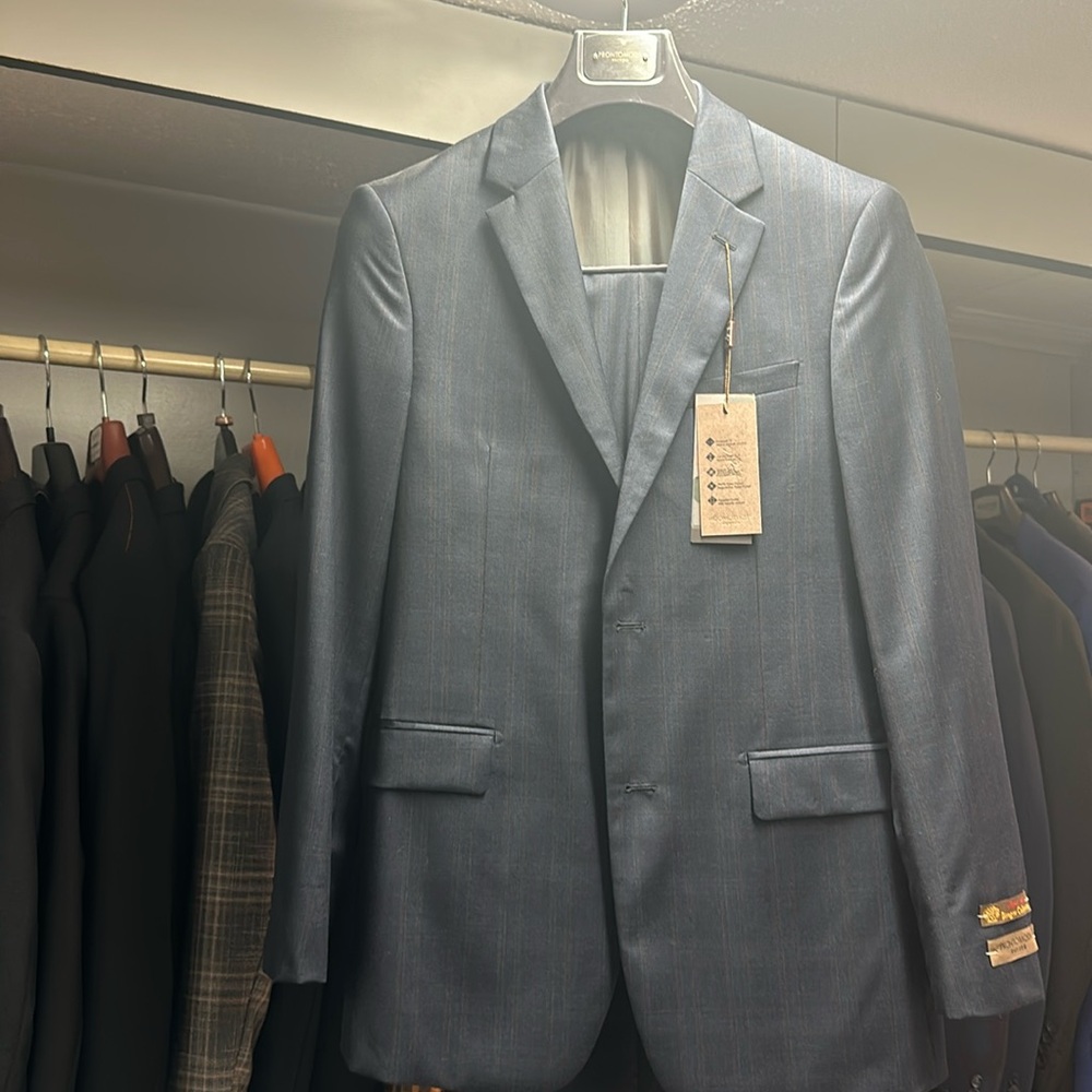 Modern cut 100% Wool 2pc Suit flat front pants brand new